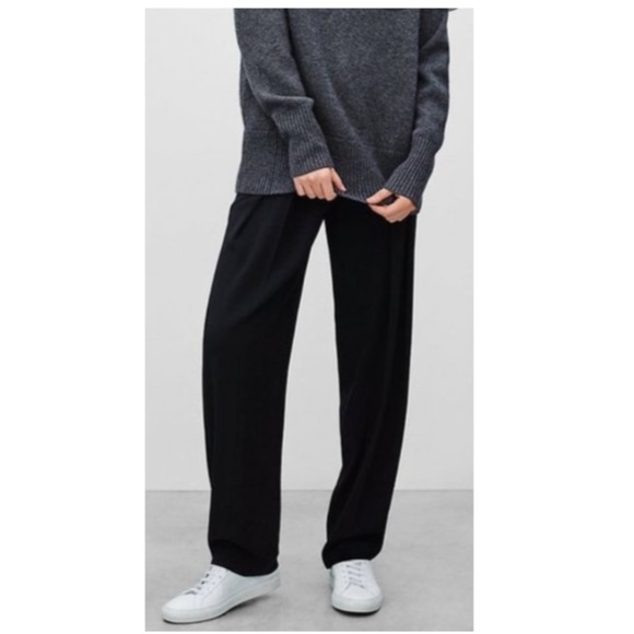 Aritzia wide leg dress pants - Picture 2 of 4